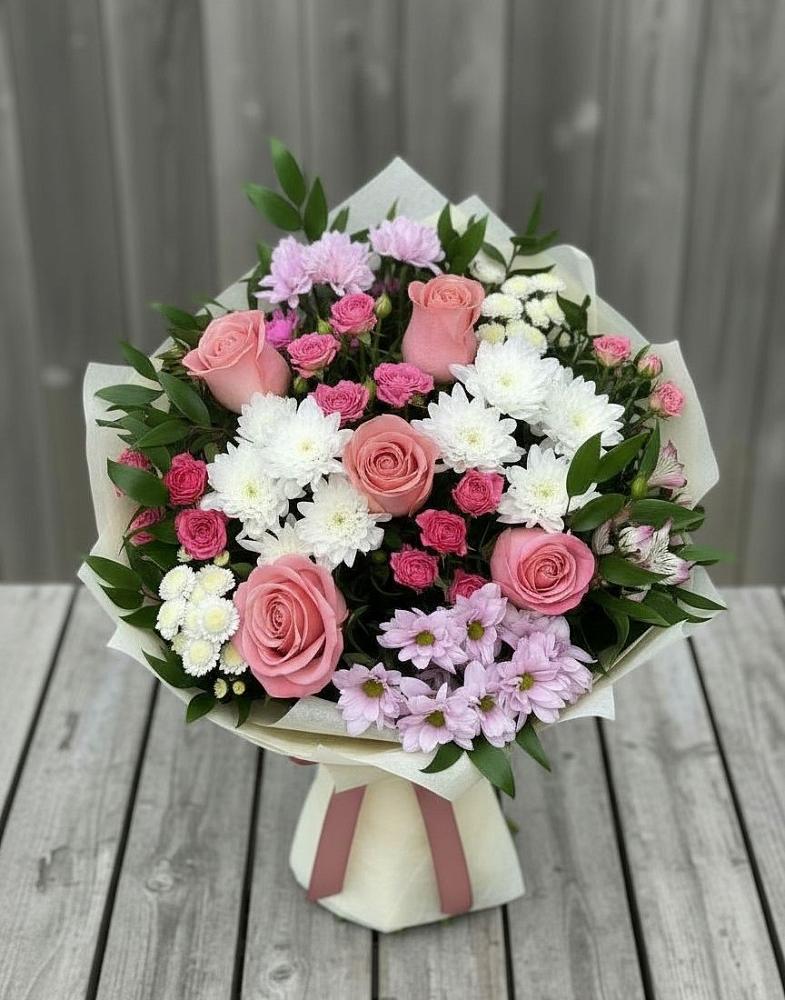 Букет цветов из: Альстромерии, Гвоздики, Розы и Хризантемы в Орше