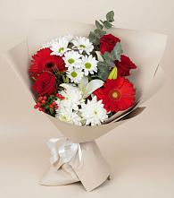 Букет цветов из:  Розы, Хризантемы, Герберы и Лилии в Орше