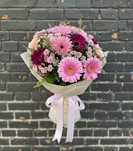 Букет цветов из:  Герберы и Хризантемы в Орше