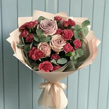 Букет цветов из:  Гвоздики и Розы в Орше